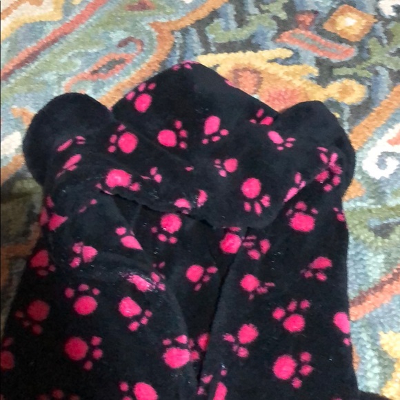 Fuzzy Sweater - Picture 3 of 3